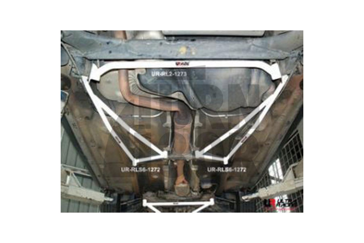 Tylna belka dolna Ultra Racing Golf 4 GTI / Leon 1M 2WD