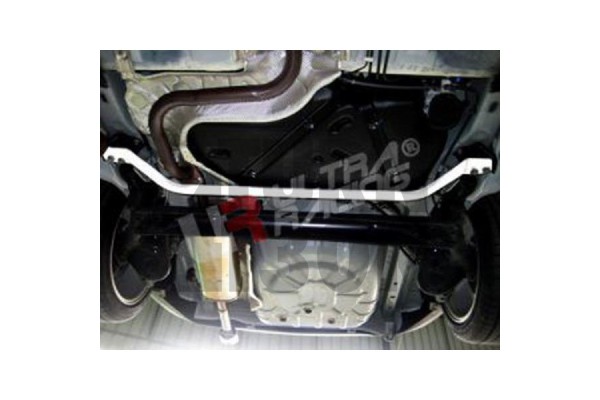 Ultra Racing Tylna dolna belka Ford Fiesta ST Mk7