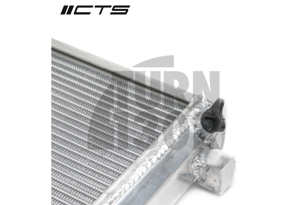 Przednia chłodnica doładowania / intercooler do BMW M3 F80 / M4 F8x / M2 Comp F87 CTS Turbo