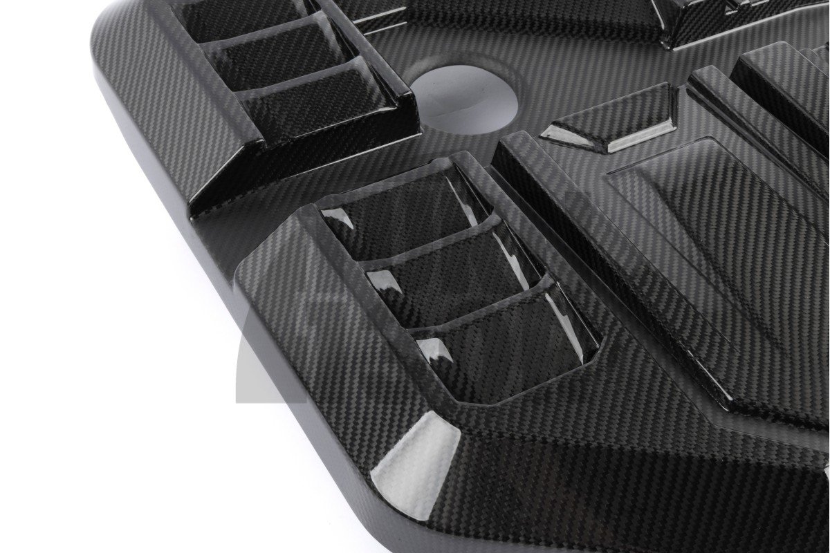 Osłona silnika z włókna węglowego Dinan do BMW M3 G80/M4 G8x/M2 G87