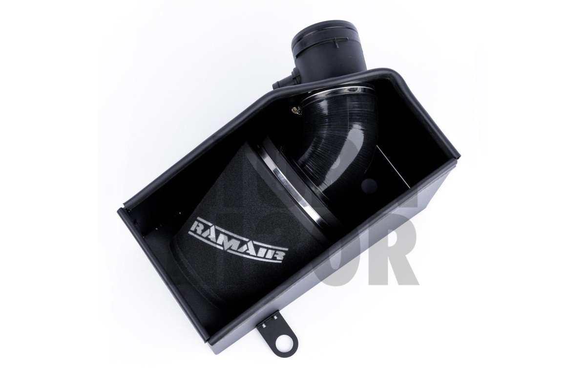 Wysokowydajny układ dolotowy powietrza zaprojektowany dla modeli Audi RS3 8V / 8Y, RSQ3 i TTRS 8S.