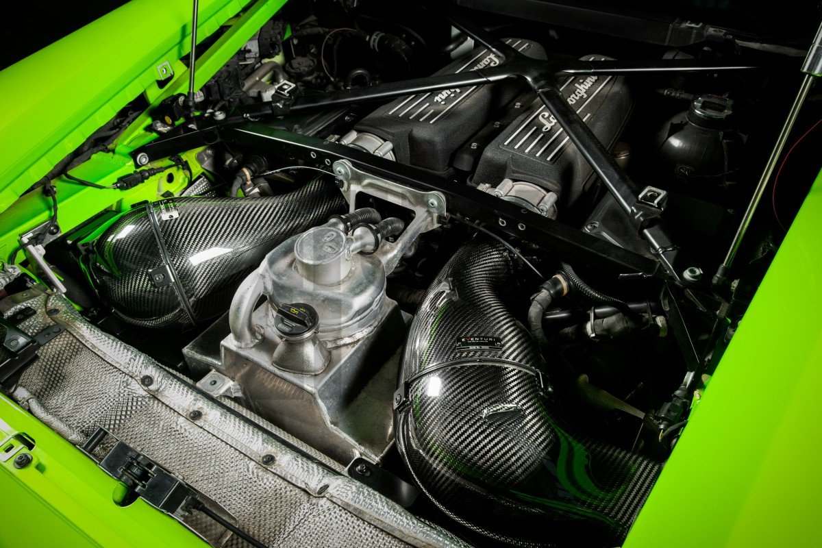 Wlot z włókna węglowego Eventuri dla Audi R8 V10 4S / Lamborghini Huracan