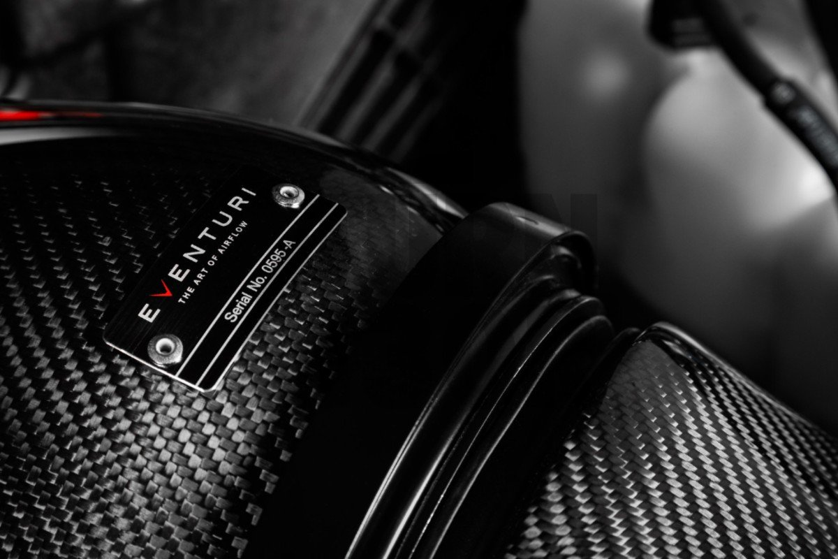 Układ dolotowy z włókna węglowego Eventuri do BMW 135i / 235i F40