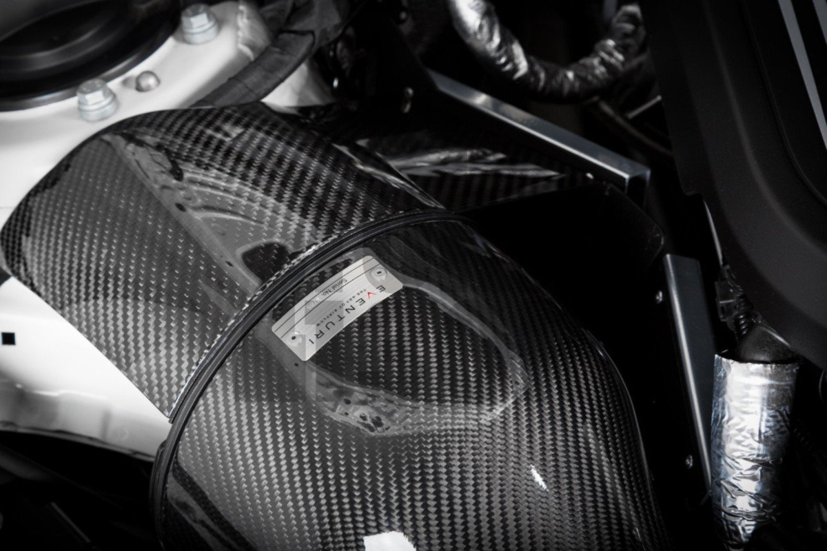 Układ dolotowy z włókna węglowego Eventuri do BMW 140i / 240i F2x