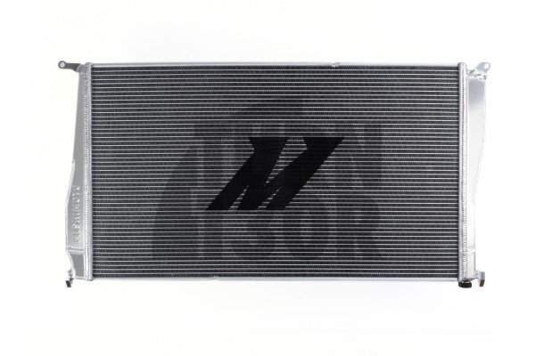 Aluminiowa chłodnica Mishimoto BMW 135i E82 / 335i E9x manualna