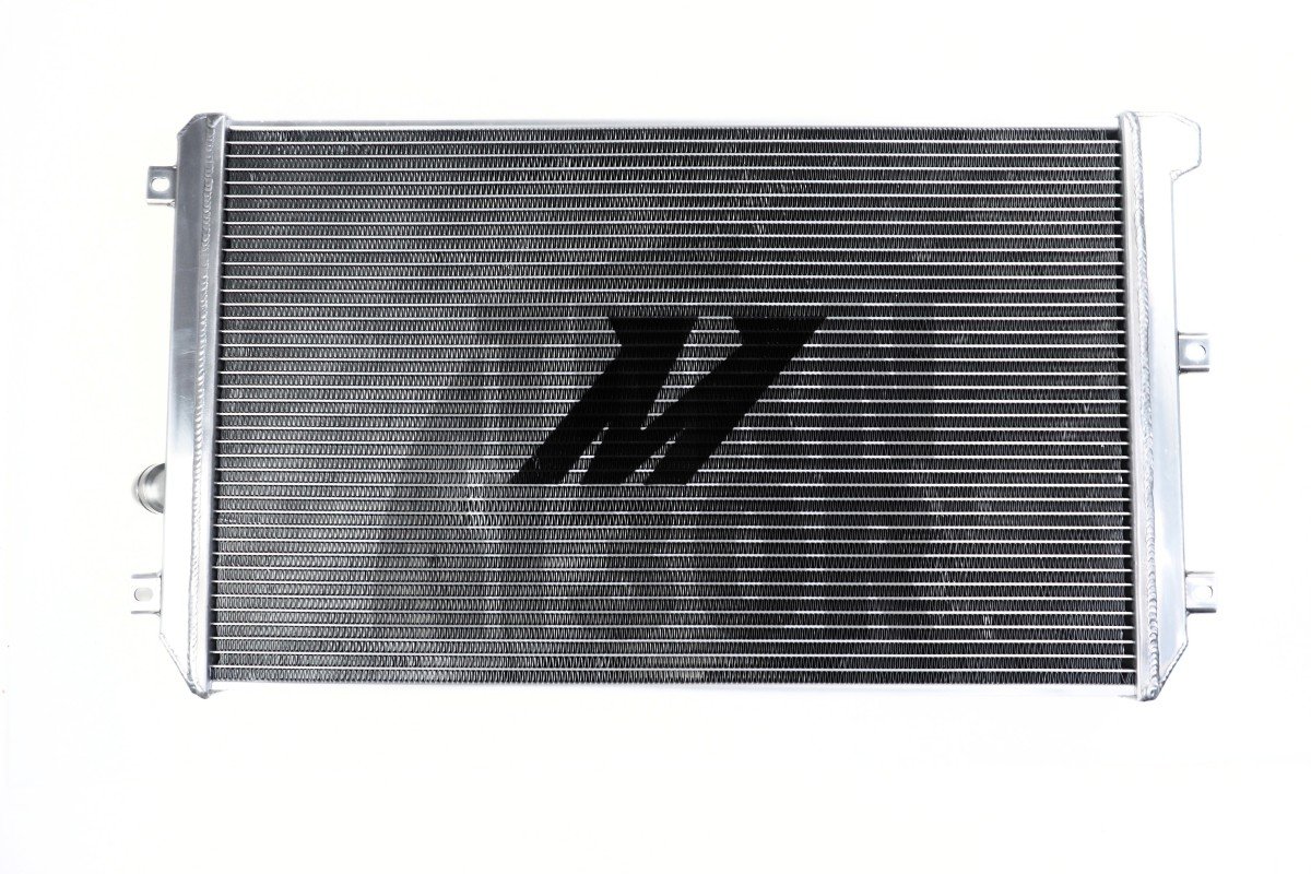 Aluminiowa chłodnica Mishimoto Golf 5 GTI / Golf 6 R / Leon Cupra / S3 / TT 2.0 TFSI