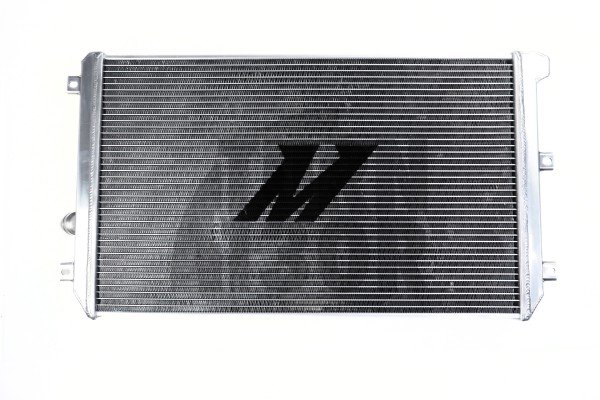 Aluminiowa chłodnica Mishimoto Golf 5 GTI / Golf 6 R / Leon Cupra / S3 / TT 2.0 TFSI