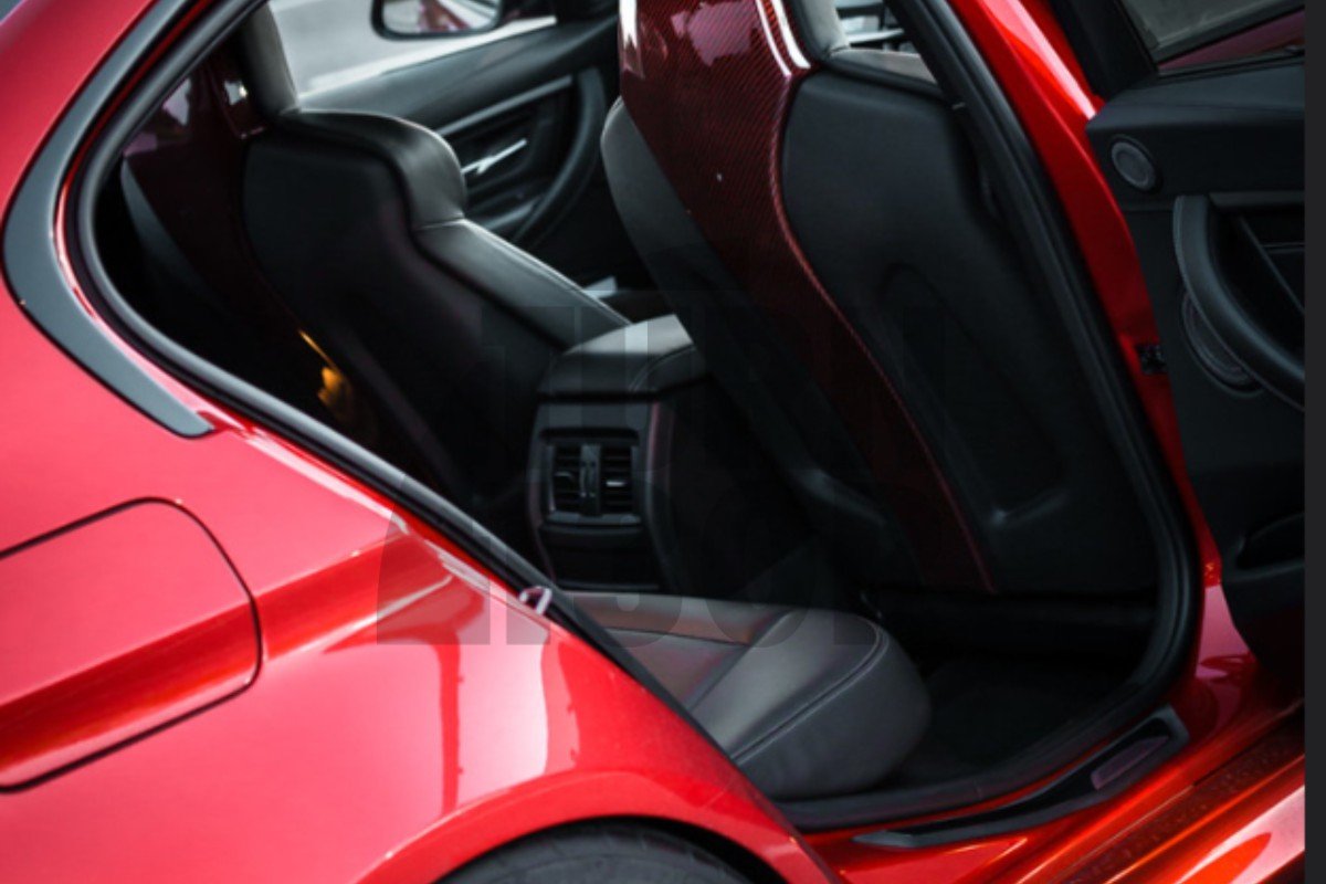 Zestaw pokrowców na oparcia foteli z włókna węglowego Eventuri do BMW M3 F80 / M4 F8x / M2 Comp F87