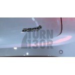 OEM+ Czarna lub chromowana plakietka samoprzylepna 3D Racingline