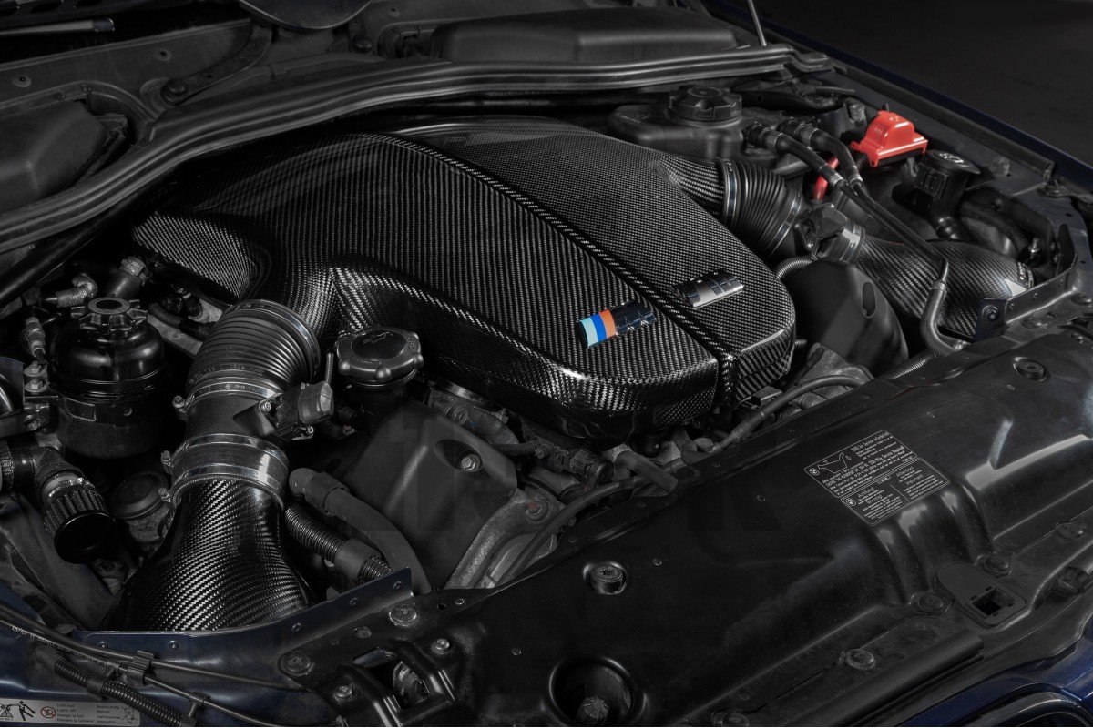 Plenum z włókna węglowego Eventuri do BMW M5 E60