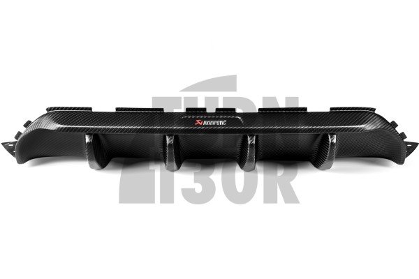 Tylny karbonowy dyfuzor Akrapovic do BMW M5 F90