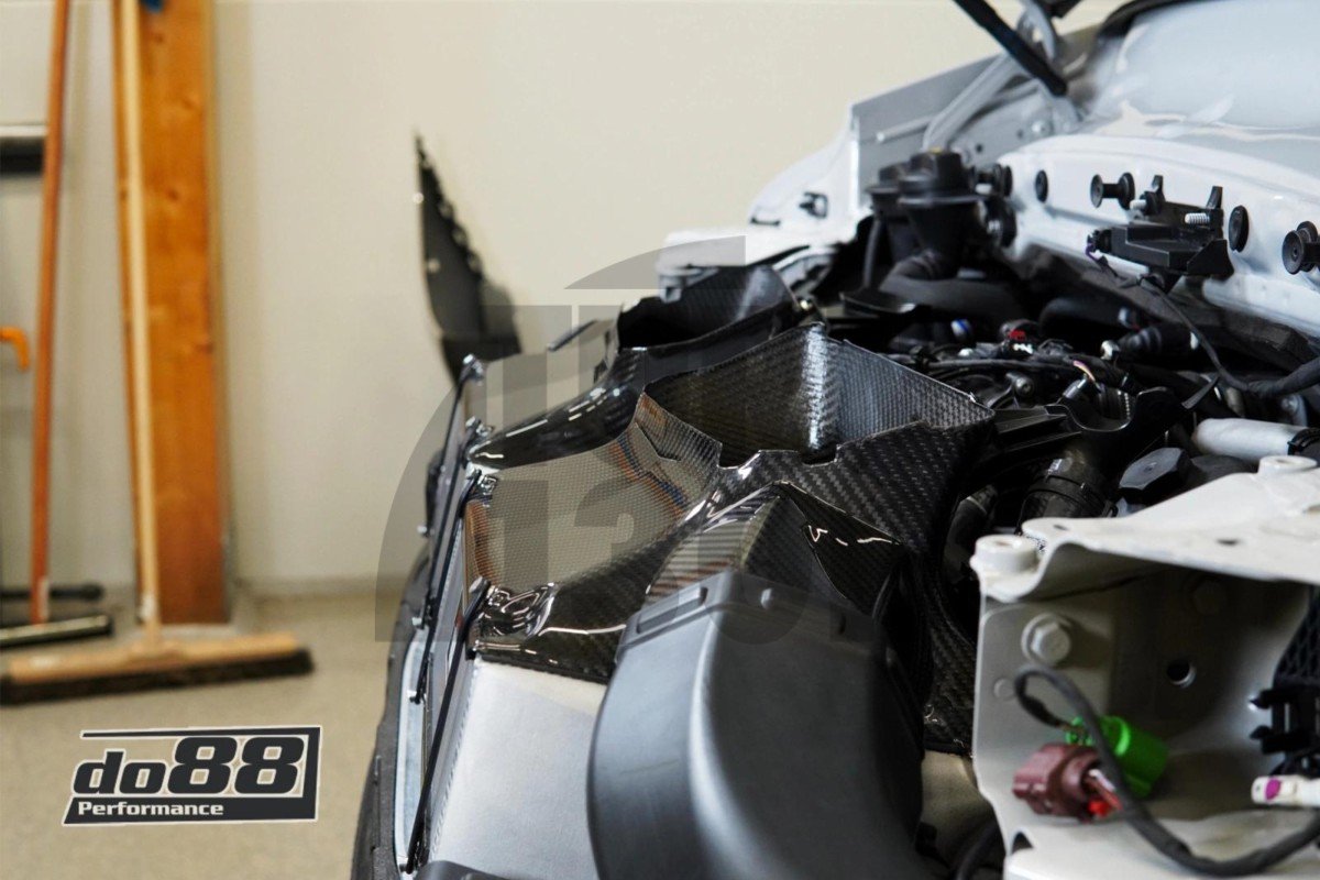 Zestaw intercoolera Do88 BigPack do Porsche 911 992 Turbo