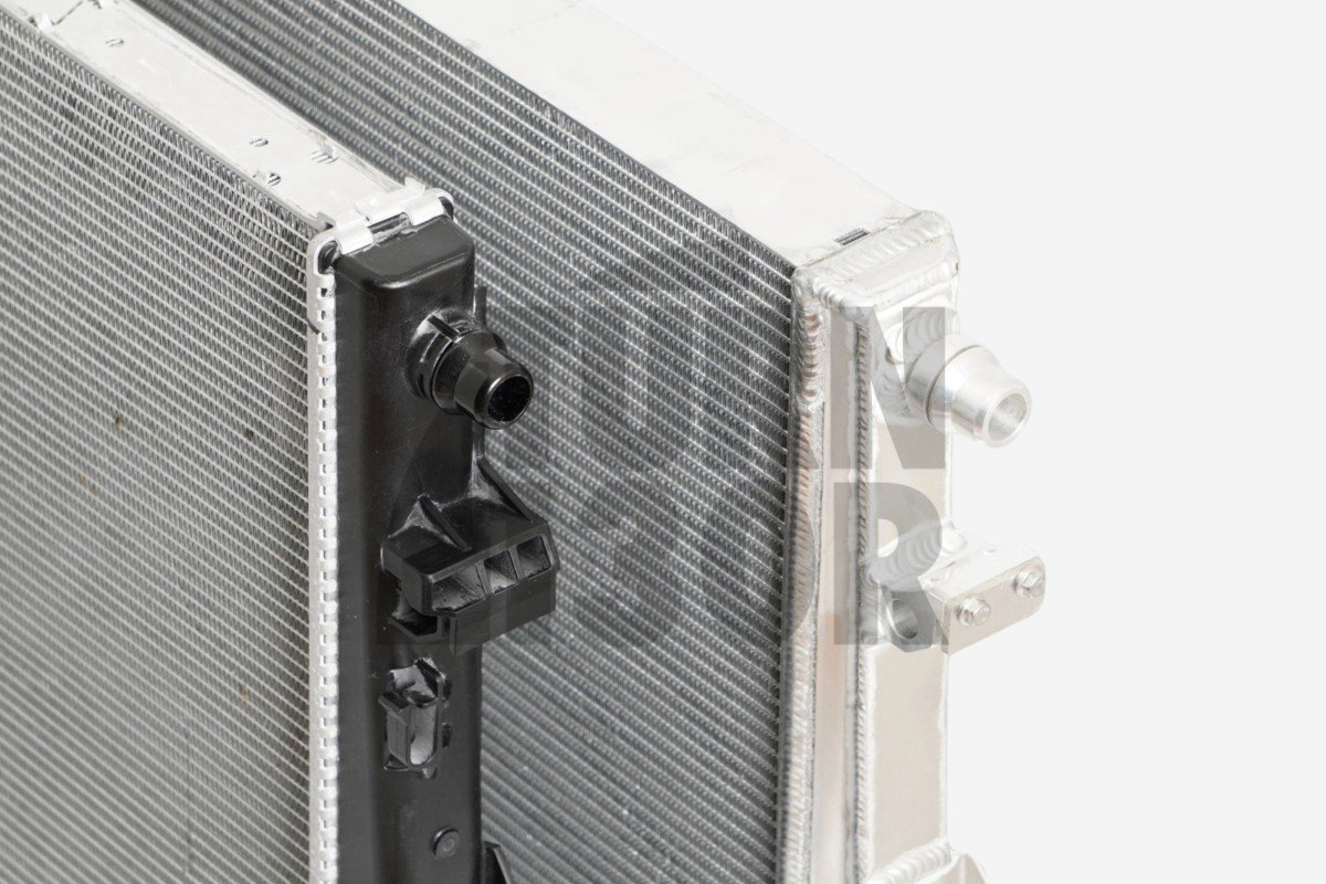 Intercooler chłodnicy doładowania BMW M3 G80 / M2 G87 / M4 G8x Do88