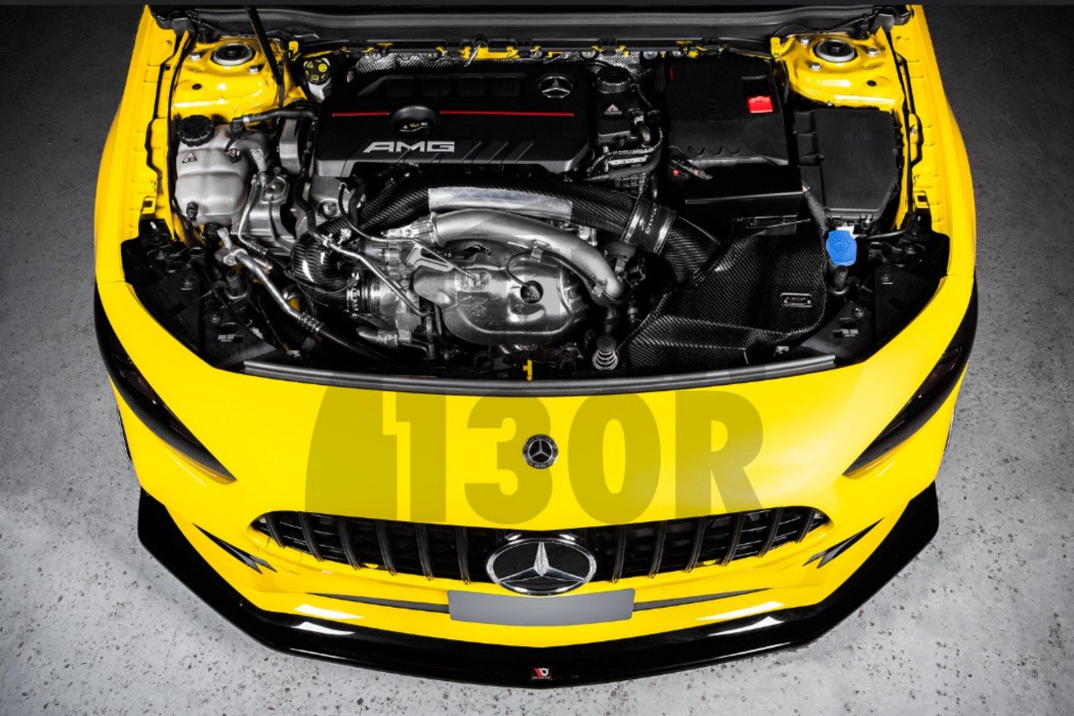 Wlot z włókna węglowego Eventuri dla Mercedes Benz A35 AMG W177