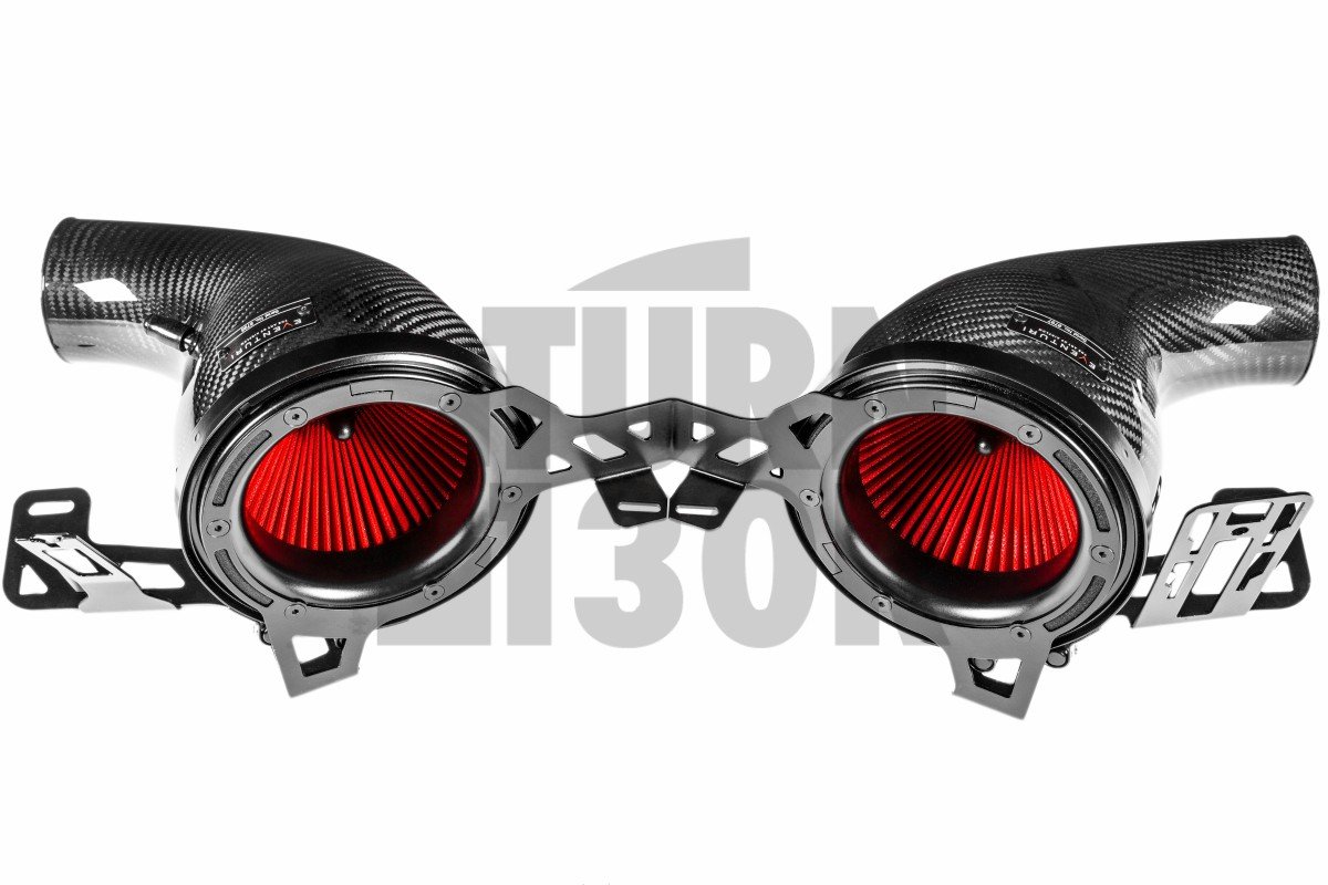 Wlot z włókna węglowego Eventuri dla Porsche 991 Turbo