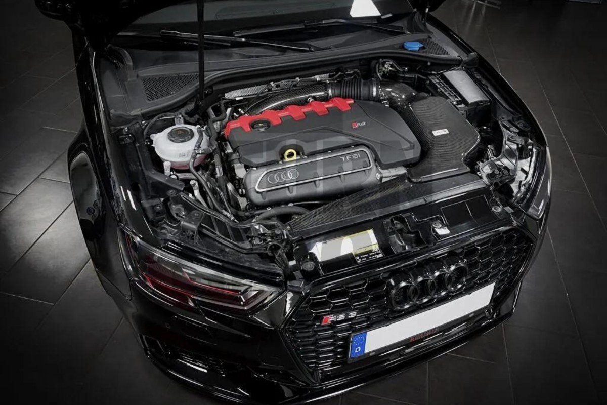 Wlot powietrza z włókna węglowego Armaspeed Audi RS3 8V.5