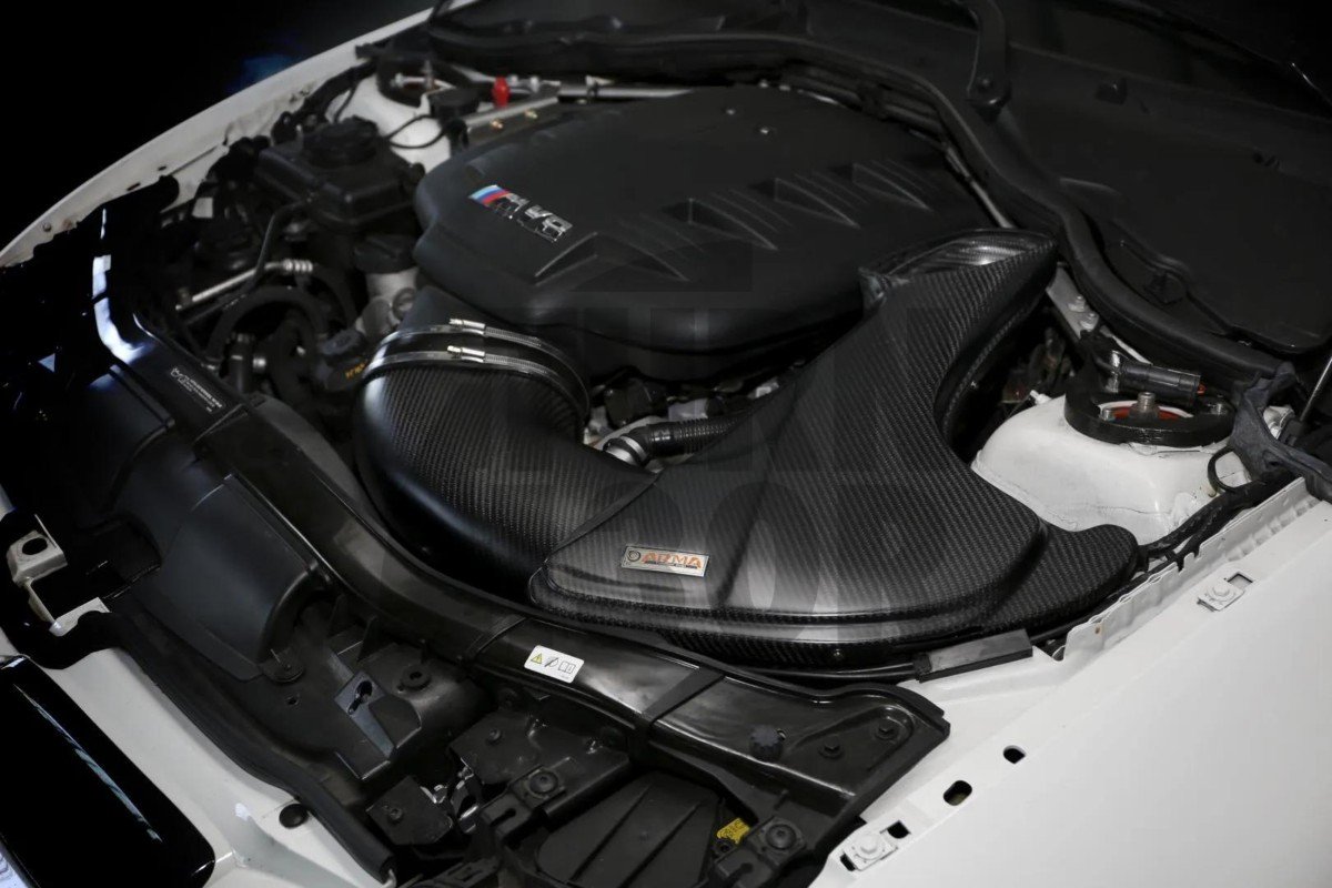 Wlot powietrza z włókna węglowego Armaspeed BMW M3 E9x