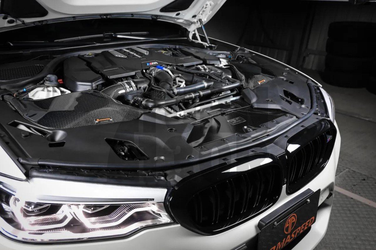Wlot powietrza z włókna węglowego Armaspeed BMW M5 F90
