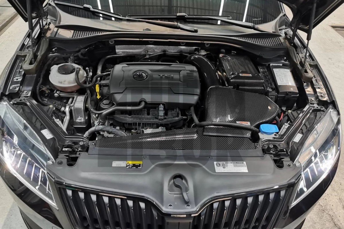 Wlot powietrza z włókna węglowego Armaspeed S3 8V / Golf 7 GTI / Golf 7 R / Leon 3 Cupra / Octavia 5E VRS