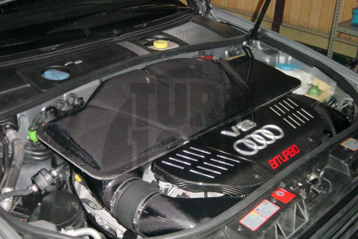 Układ dolotowy z włókna węglowego Gruppe M dla Audi RS6 C5